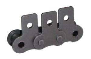 Short pitch conveyor chain with attachments